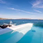 Captain Zeppos Διαμέρισμα