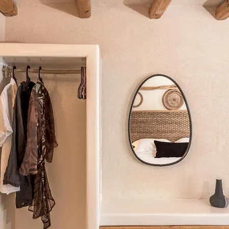 Captain Zeppos Appartement Pollonia