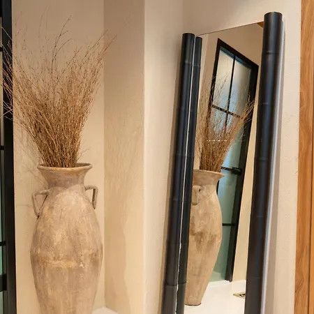 Апартаменты Captain Zeppos *