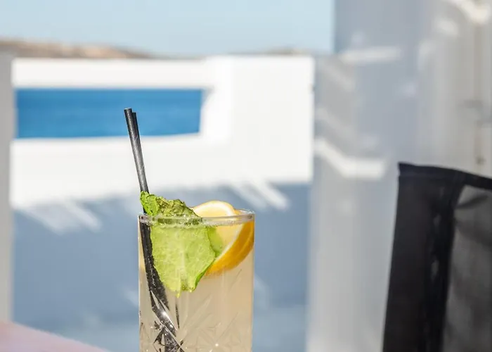 Captain Zeppos Pollonia