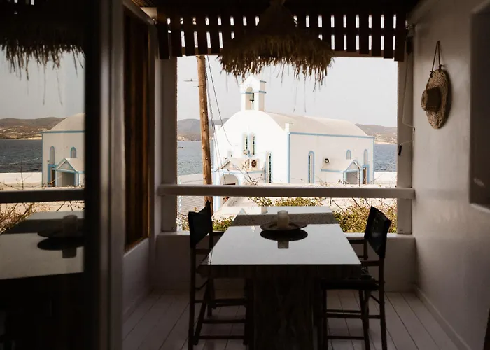 Captain Zeppos Daire